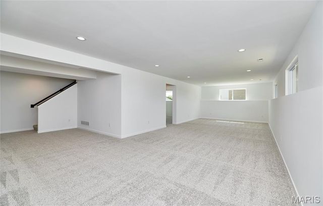 10 Canyon Creek Court, Moscow Mills, MO 63362