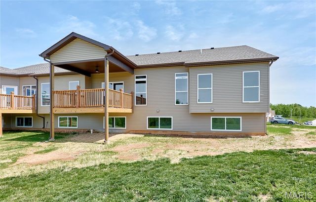10 Canyon Creek Court, Moscow Mills, MO 63362