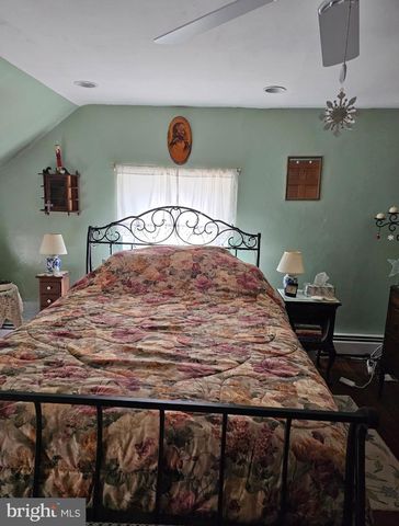 900 HOMESTEAD LN, Ambler, PA 19002