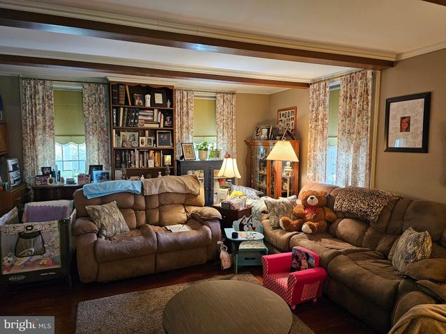 900 HOMESTEAD LN, Ambler, PA 19002