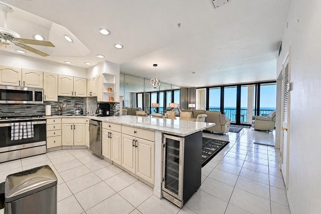 9900 S OCEAN Drive 1603, Jensen Beach, FL 34957
