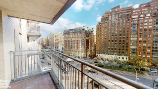 201 W 70th St Apt 9H, New York City, NY 10023