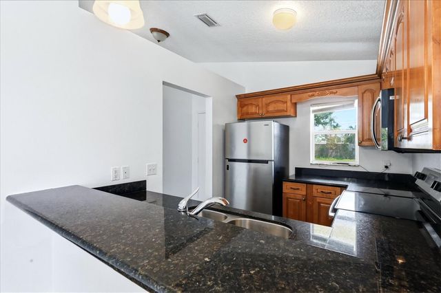 3502 19TH STREET W, Bradenton, FL 34205