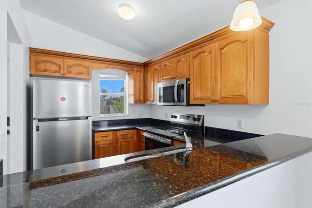 3502 19TH STREET W, Bradenton, FL 34205