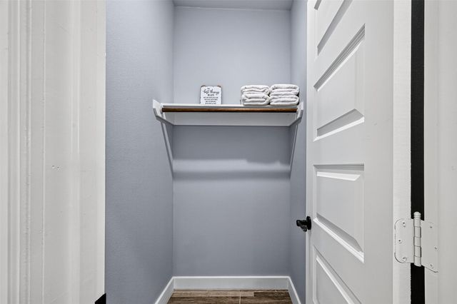 3409 2nd Avenue N, Texas City, TX 77590