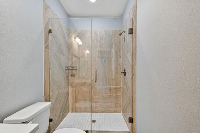 3409 2nd Avenue N, Texas City, TX 77590