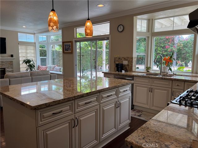 2411 White Dove Ln, Chino Hills, CA 91709