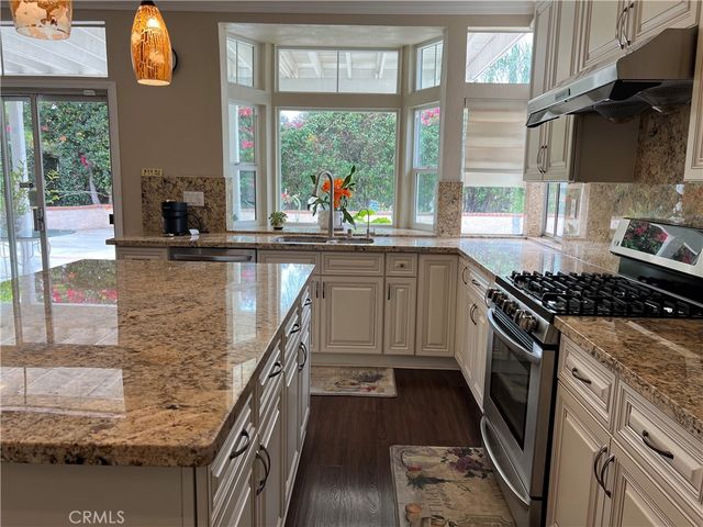 2411 White Dove Ln, Chino Hills, CA 91709