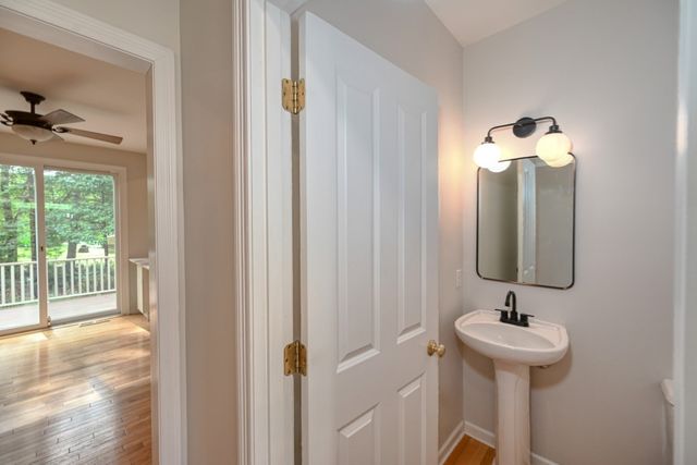 5 Bay Farm Ln, Grafton, MA 01560