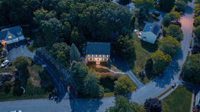 5 Bay Farm Ln, Grafton, MA 01560