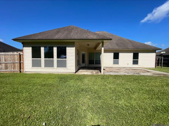 42021 Majestic Hunter Ave, Prairieville, LA 70769