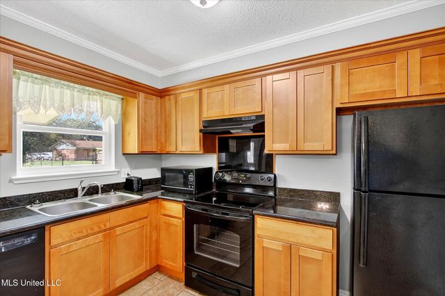 13700 Three Rivers Road, Gulfport, MS 39503