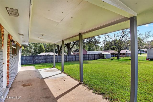 13700 Three Rivers Road, Gulfport, MS 39503