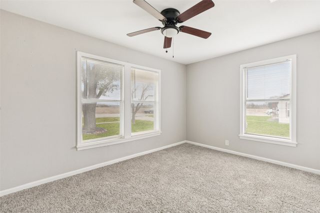 410 Ayres Street, Hutchins, TX 75141