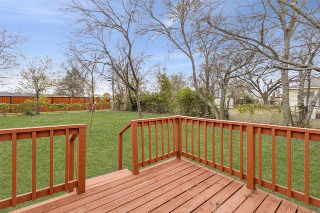 410 Ayres Street, Hutchins, TX 75141