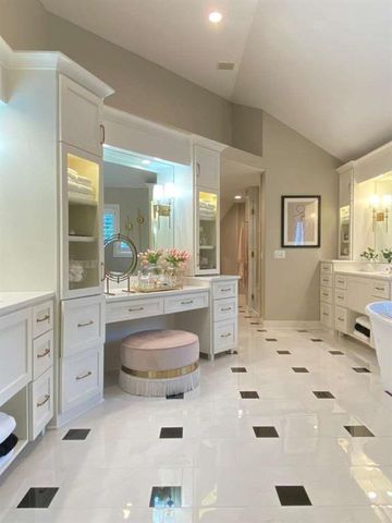 12805 Maple Street, Overland Park, KS 66209