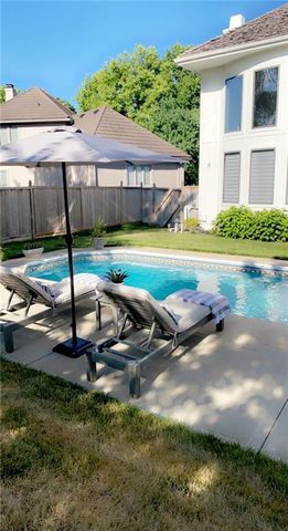 12805 Maple Street, Overland Park, KS 66209