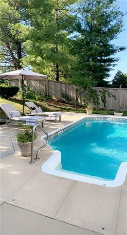 12805 Maple Street, Overland Park, KS 66209