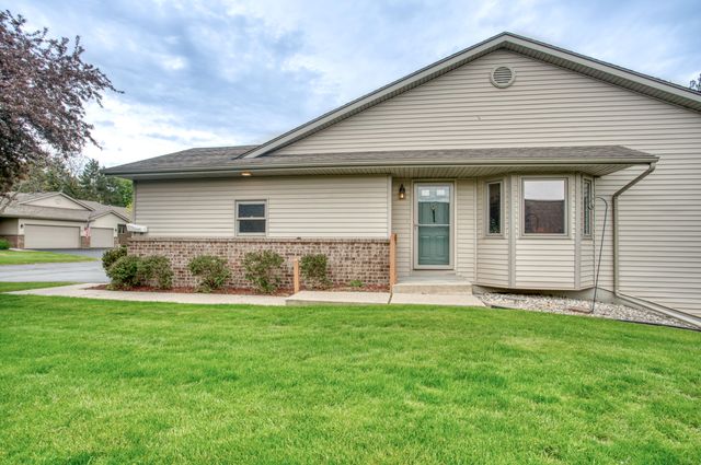 1037 Country Gardens Nw, City Of Walker, MI 49534