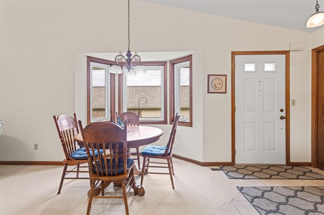 1037 Country Gardens Nw, City Of Walker, MI 49534