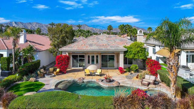 51686 ViA Sorrento, La Quinta, CA 92253