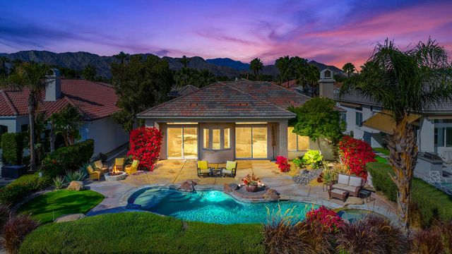 51686 ViA Sorrento, La Quinta, CA 92253