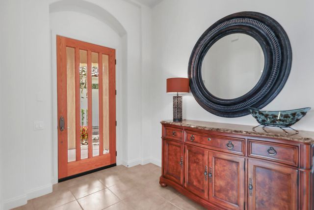 51686 ViA Sorrento, La Quinta, CA 92253