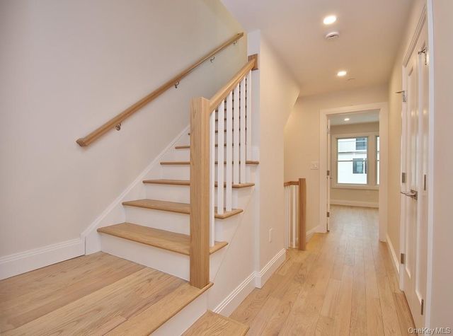 34 Andrews Lane, Sleepy Hollow, NY 10591