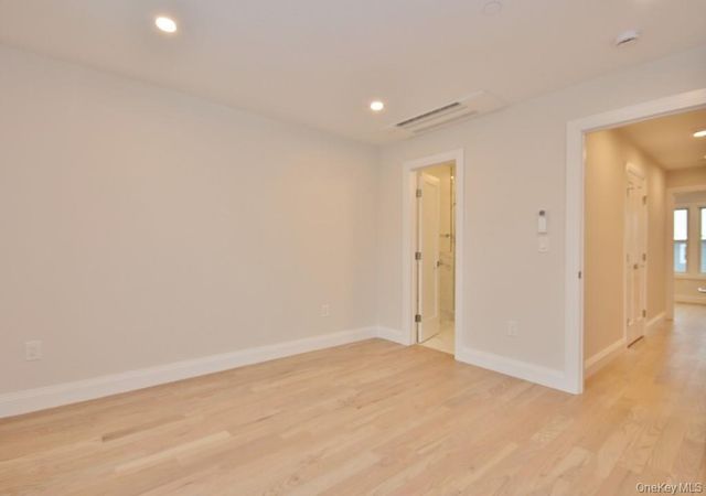 34 Andrews Lane, Sleepy Hollow, NY 10591