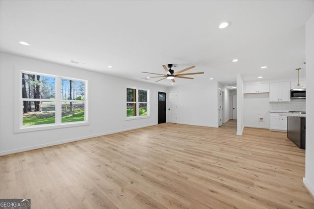 392 GA Hwy 74, Molena, GA 30258