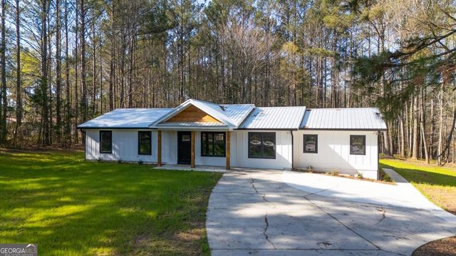 392 GA Hwy 74, Molena, GA 30258