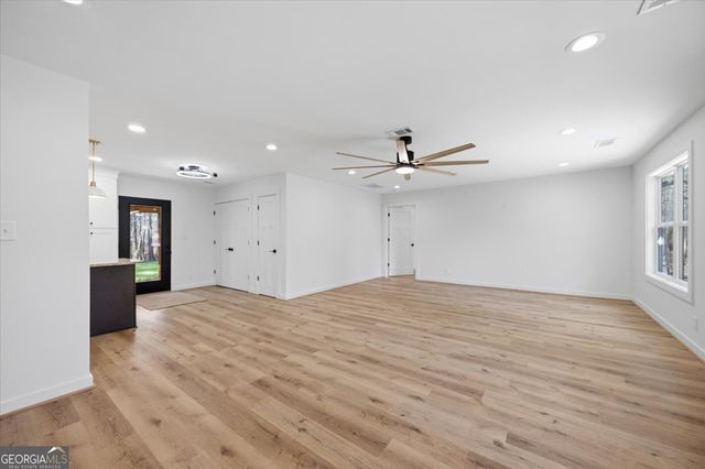 392 GA Hwy 74, Molena, GA 30258