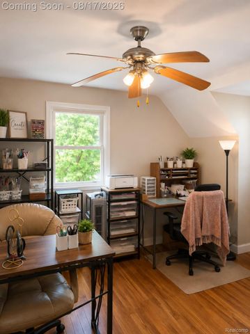 1021 Hapeman Street, Lansing, MI 48915