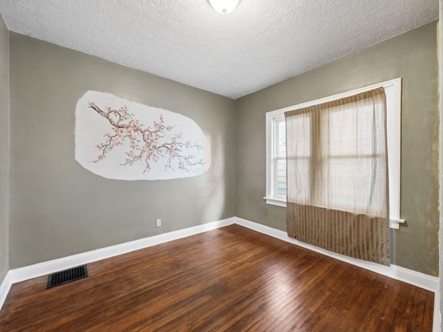 281 N Wayne Avenue, Columbus, OH 43204