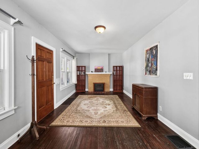 281 N Wayne Avenue, Columbus, OH 43204