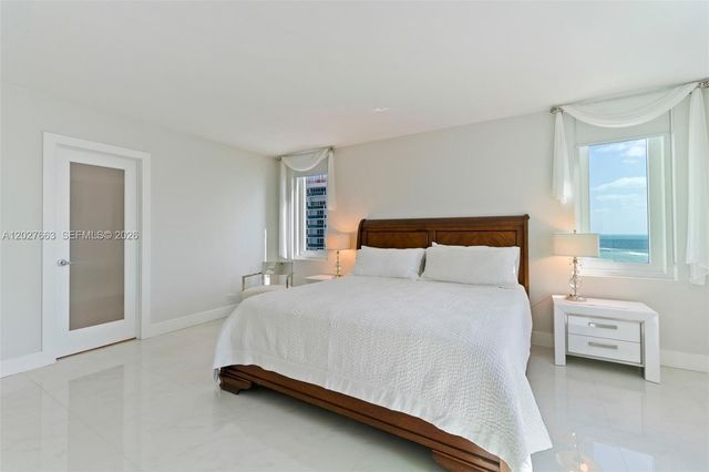 2301 Collins Avenue 1210, Miami Beach, FL 33139