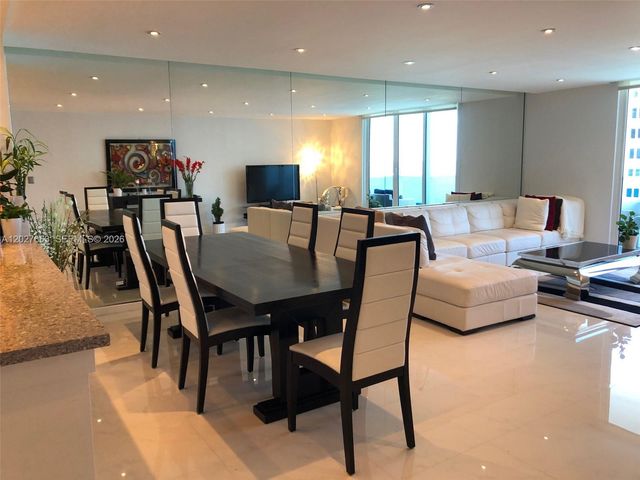 2301 Collins Avenue 1210, Miami Beach, FL 33139