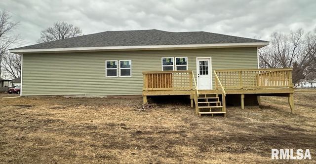 143 E CLINTON Street, Rushville, IL 62681