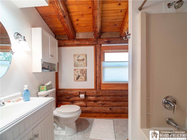 4146 West Lake Road, Chautauqua, NY 14757