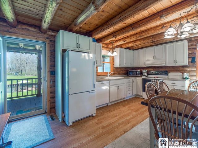 4146 West Lake Road, Chautauqua, NY 14757