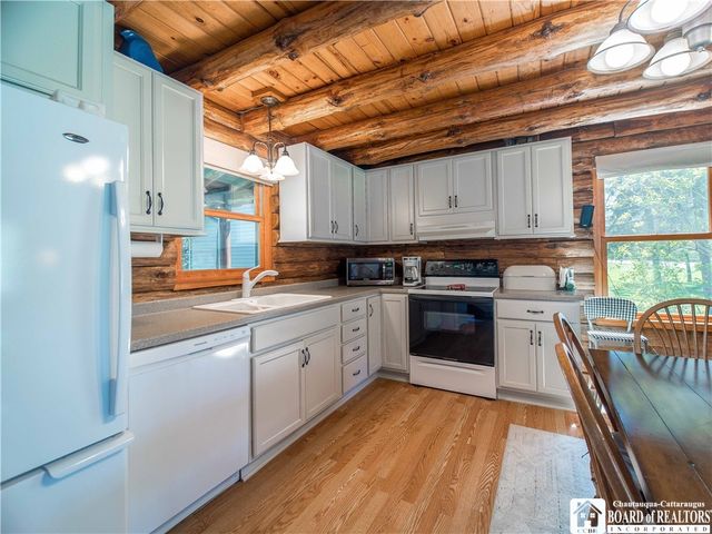 4146 West Lake Road, Chautauqua, NY 14757