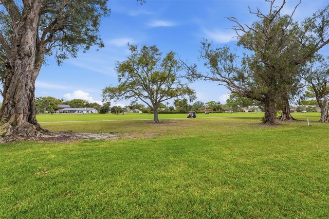 9100 PARK BOULEVARD 4, Seminole, FL 33777