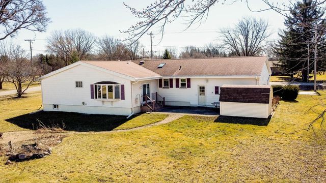 24206 89th STREET, Salem, WI 53168