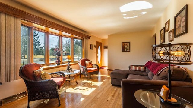 24206 89th STREET, Salem, WI 53168