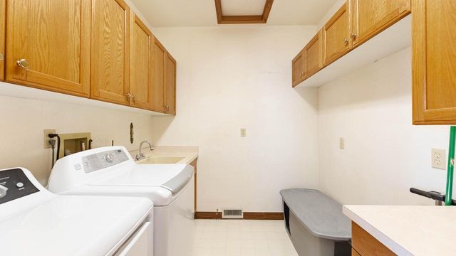 24206 89th STREET, Salem, WI 53168