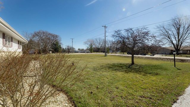 24206 89th STREET, Salem, WI 53168