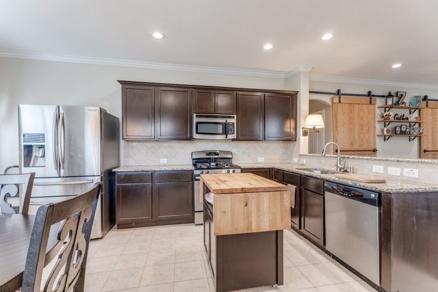 2864 Houston Wood Drive, Fort Worth, TX 76244