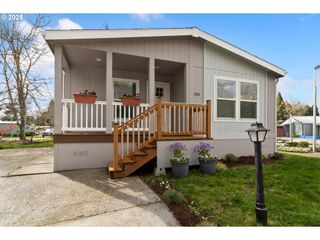 4900 Royal Ave 105, Eugene, OR 97402