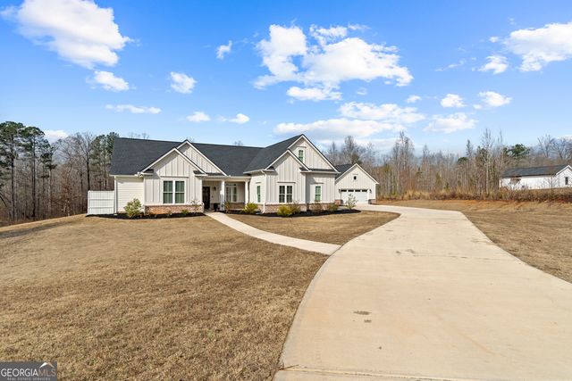 104 Oakline Court, Eatonton, GA 31024