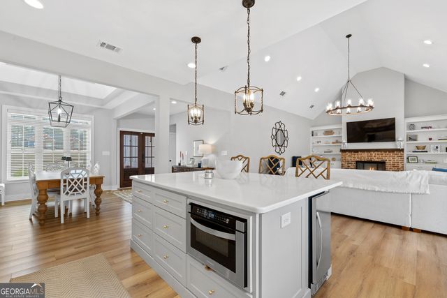 104 Oakline Court, Eatonton, GA 31024